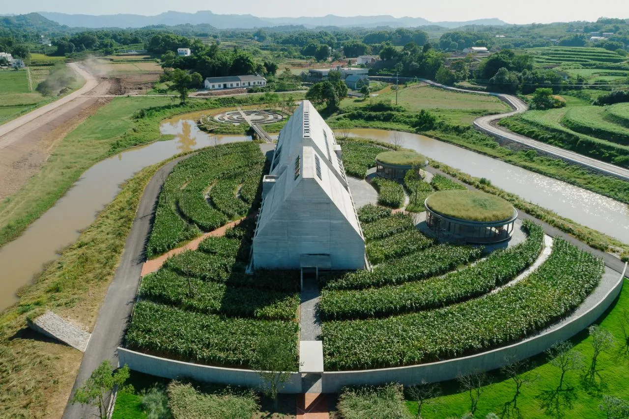 BIM Architecture | A Country Club that Unleashes Nature: JOYBO FARM/Wujian Architectural Design Firm on Jiang Xiaobai's One Acre Three Part Land