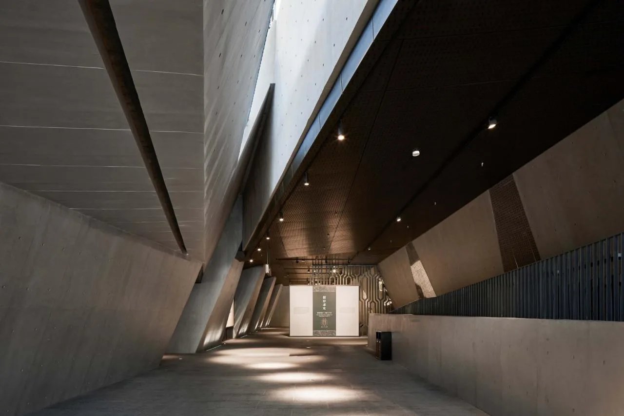 BIM Architecture | Xi'an Qin Shi Huang Mausoleum Museum Bronze Chariots and Horses Museum/Endless Design Studio
