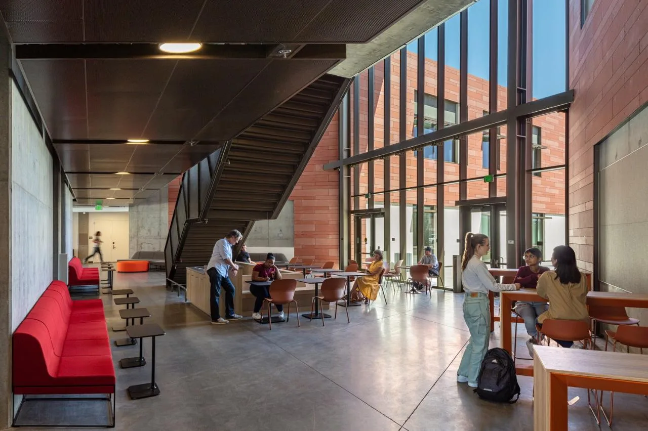 BIM Architecture | Ma'an College Advanced Technology and Applied Science Teaching Building/HED