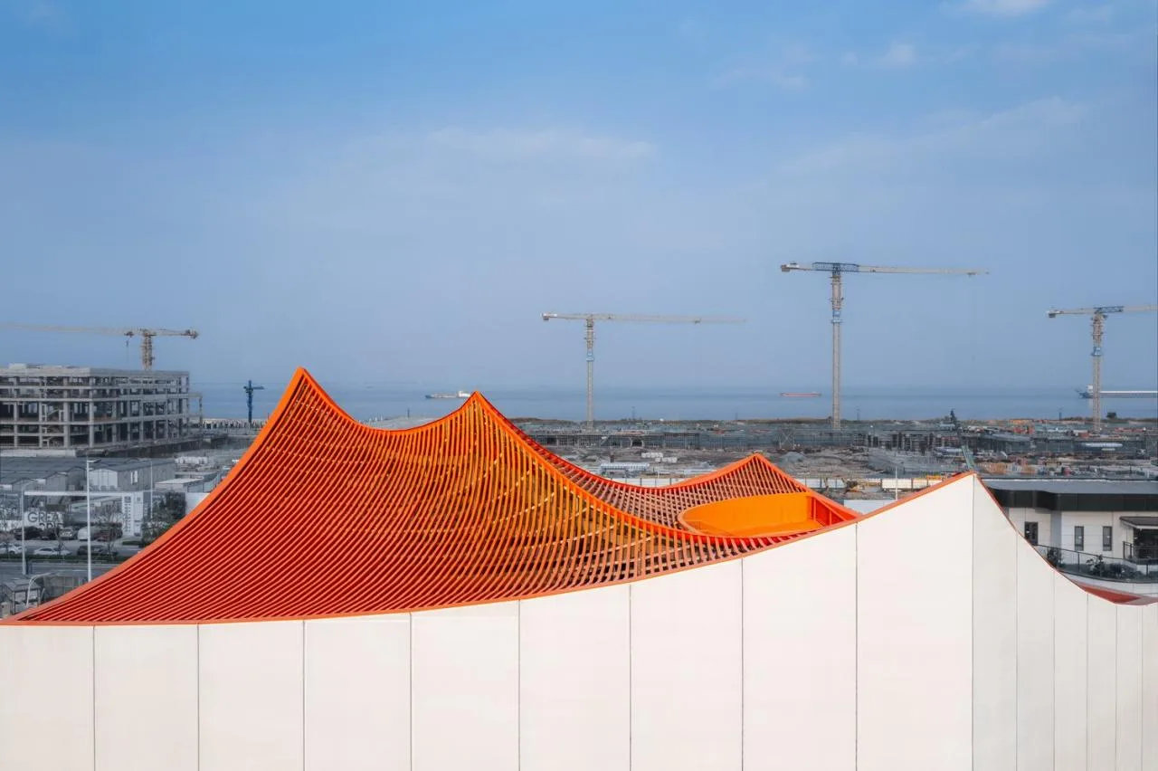 BIM Architecture | Flying Red Mountain/Wutopia Lab