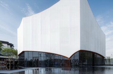 Flying Red Mountain: Innovative BIM Architecture by Wutopia Lab-BIM WORLD