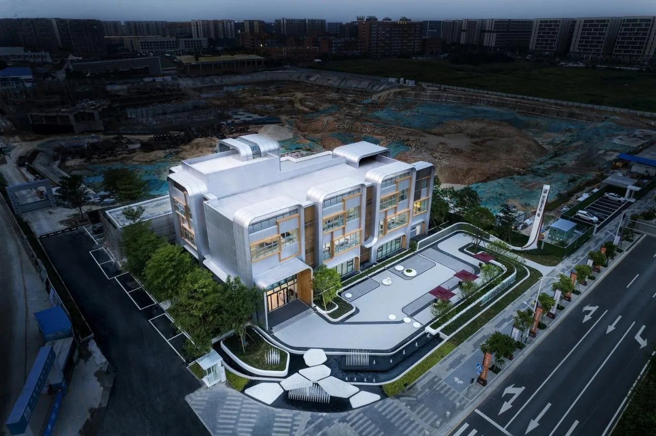 BIM Architecture | Architectural Utopia of Flying Dreams: Guangzhou Urban Investment · Airport No.1 Kindergarten/PTA Shanghai Botao · Guangzhou Business Unit