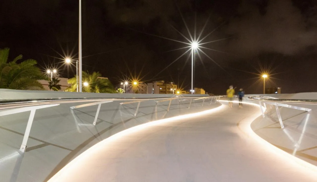 BIM Architecture | Floating Pedestrian Bridge, Onda Atl á ntica Bridge/Onda Arquitectura