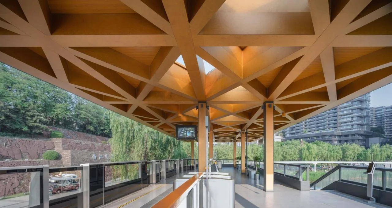 BIM Architecture | Qujiang Tourism Light Rail Station Renovation and Upgrading/Shanghai Bingren Architectural Firm