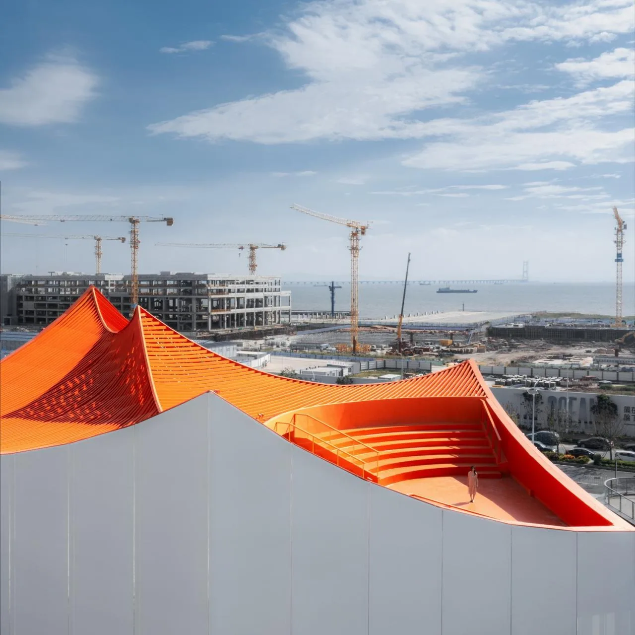 BIM Architecture | Flying Red Mountain/Wutopia Lab