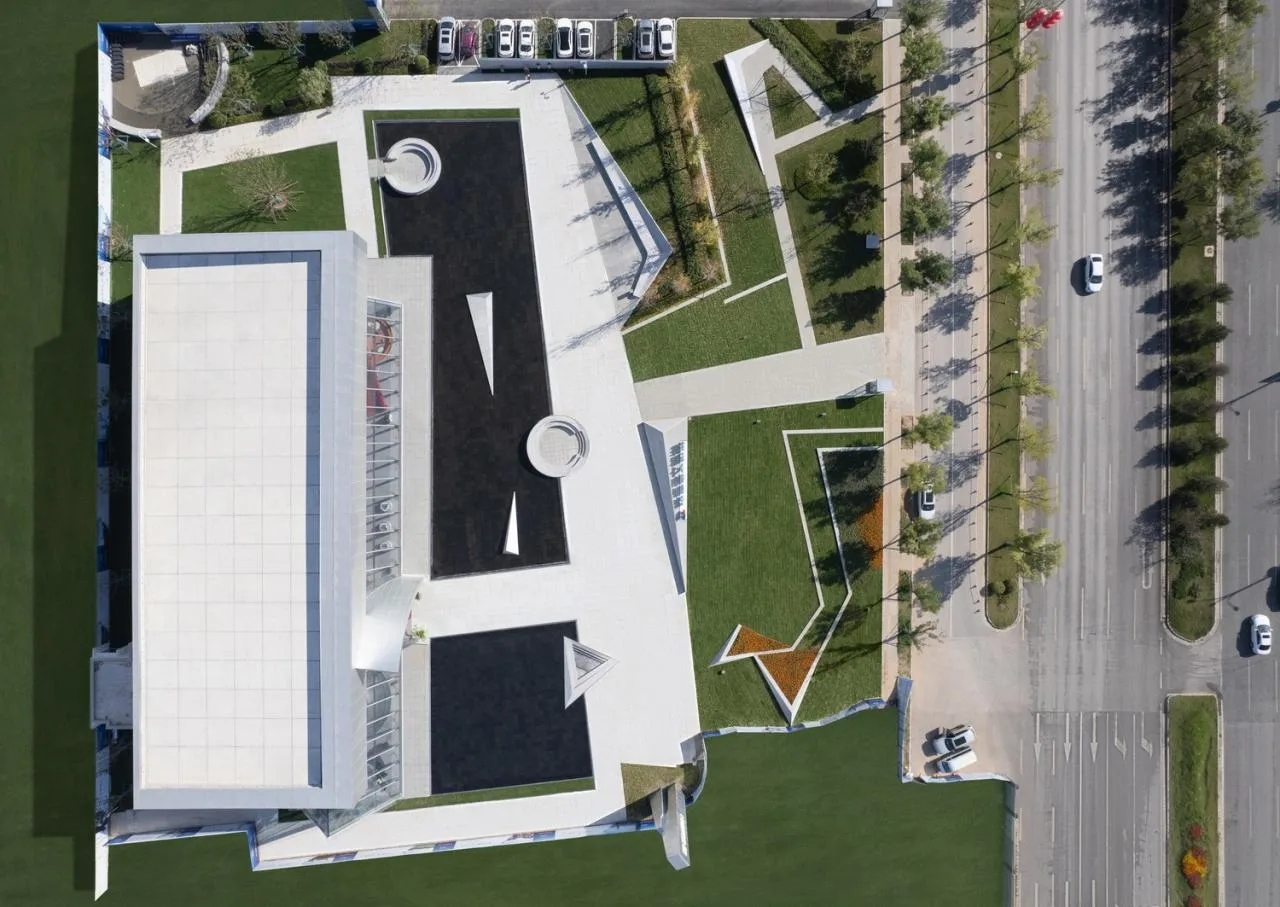 BIM Architecture | Chongwen Langyue Exhibition Center in Jinghe New City, Xi'an/AOE Construction Team