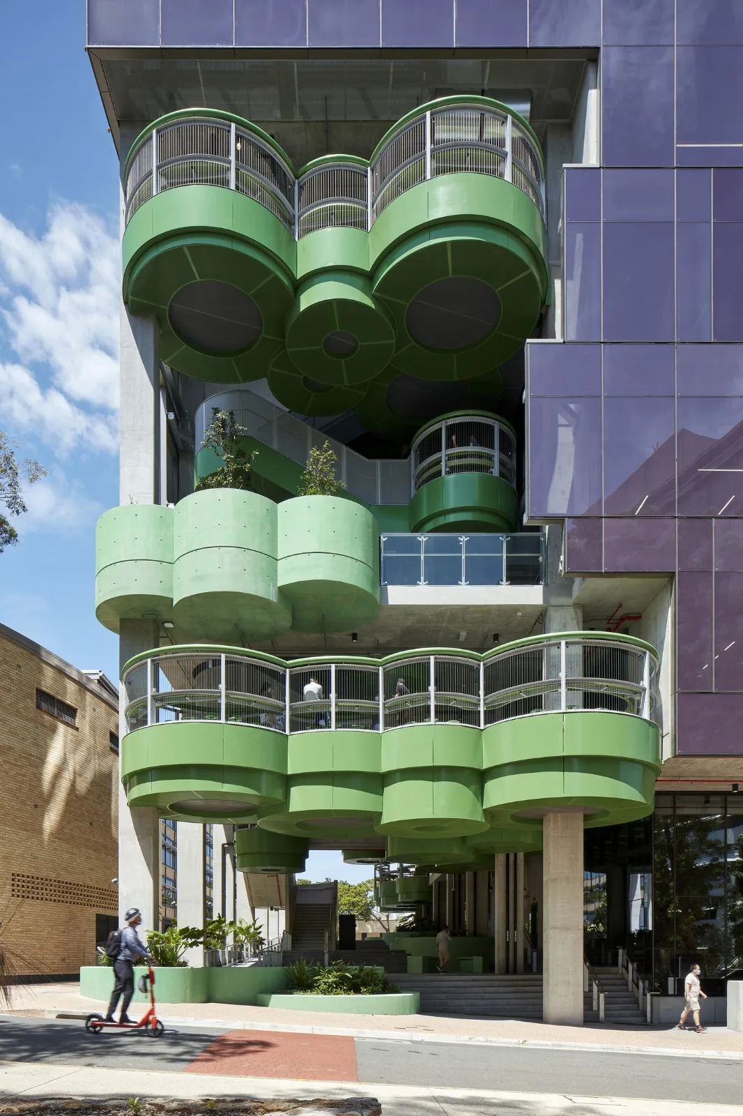 BIM Architecture | Andrew N. Liveris, School of Chemical Engineering, University of Queensland, 'Circle' Public Space/Lyons+m3architecture