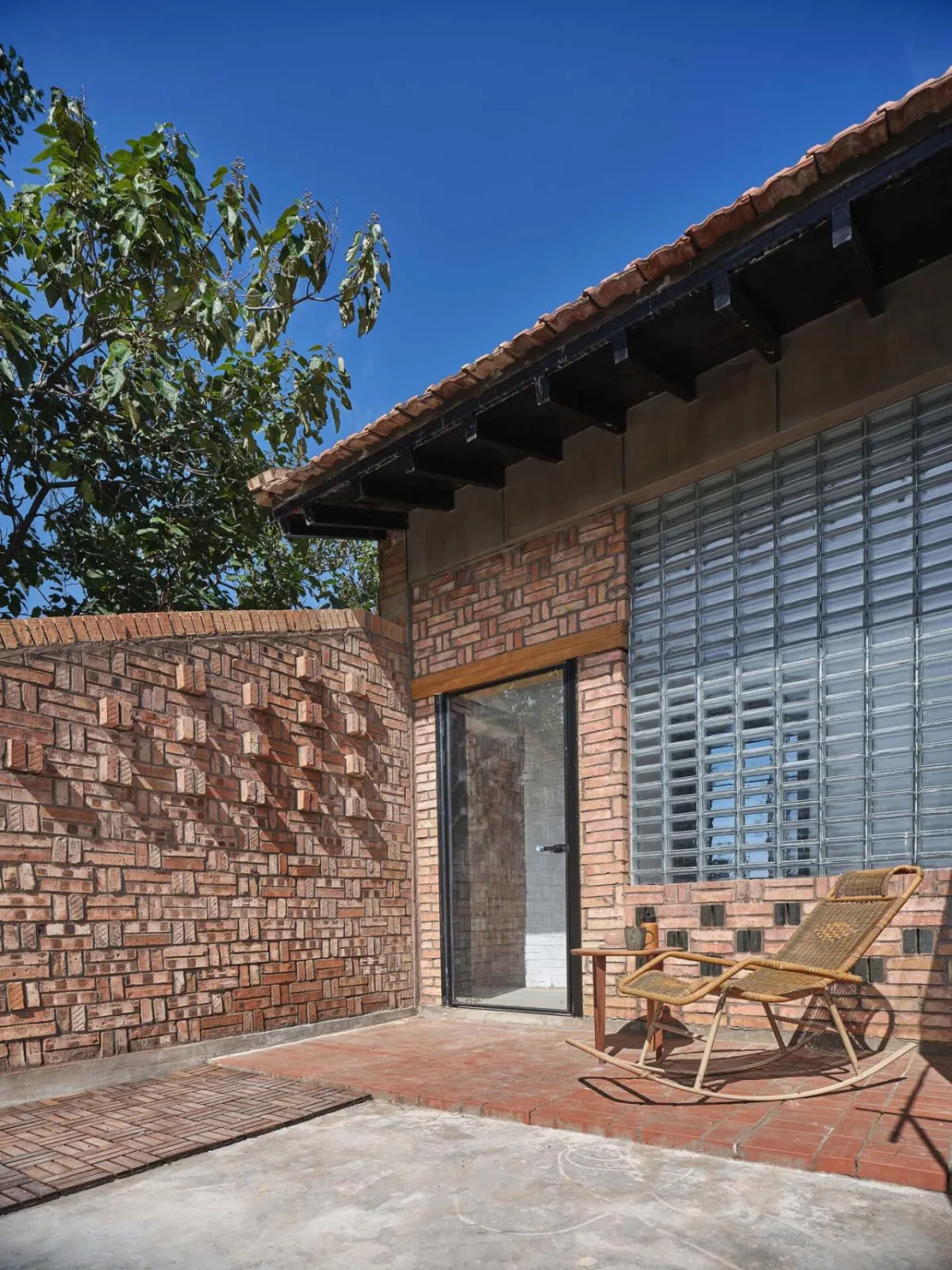 BIM Architecture | Weinan Bayi Village Glass Brick House/Xi'an University of Architecture and Technology Design and Research Institute