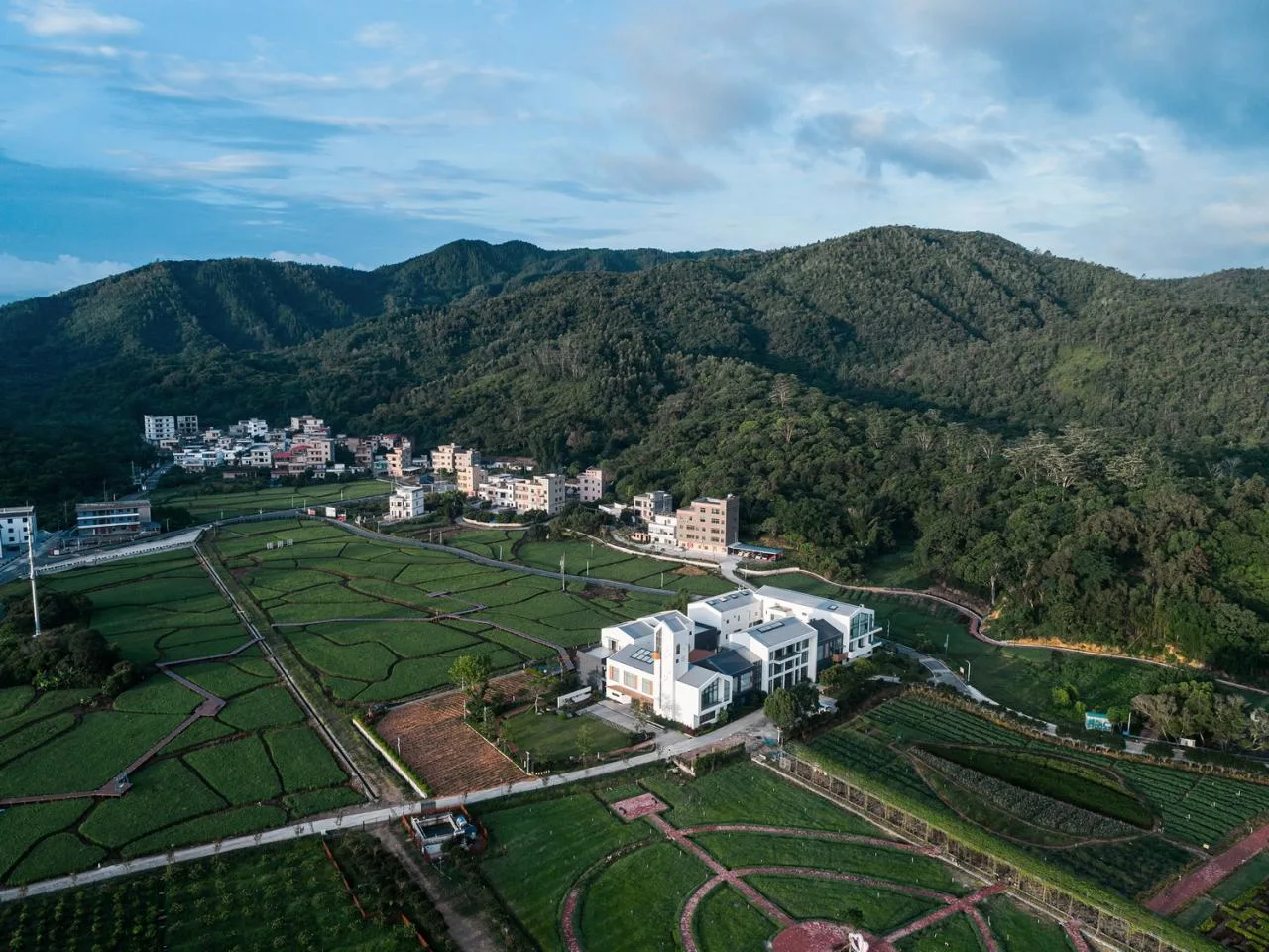 BIM Architecture | Jiaheyuan Nature Education Camp/Outside City Architecture