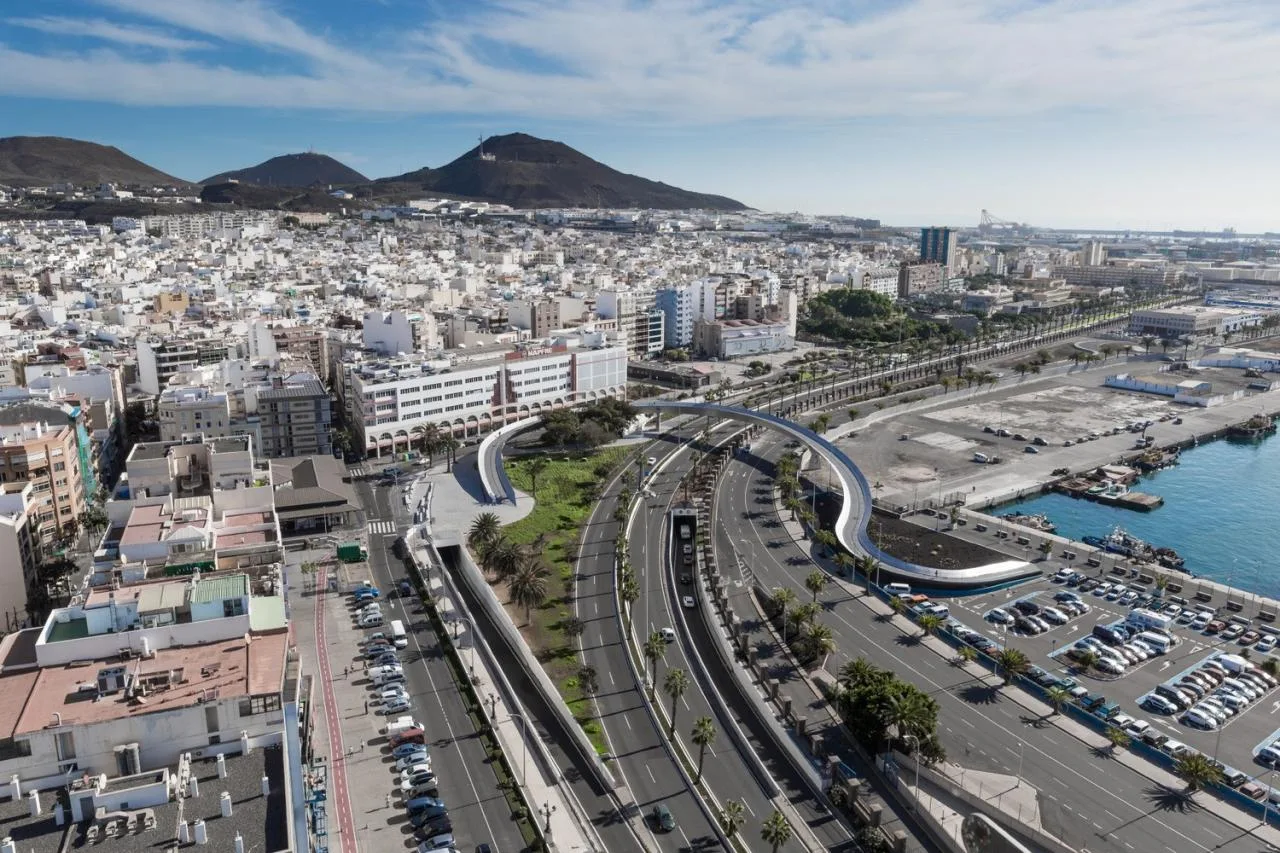 BIM Architecture | Floating Pedestrian Bridge, Onda Atl á ntica Bridge/Onda Arquitectura