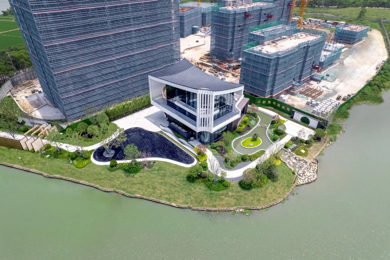 BIM Architecture | Yangtze River Delta Science and Technology Dahuangxin Research Institute: Creating a Jiangnan Water Town style Characteristic Industrial Park/Sanyi Architecture at the 'Origin' of the Yangtze River Delta