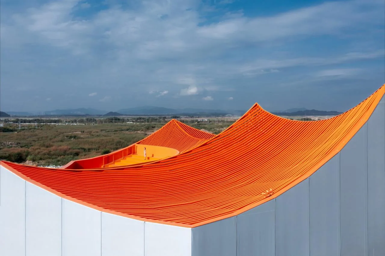 BIM Architecture | Flying Red Mountain/Wutopia Lab