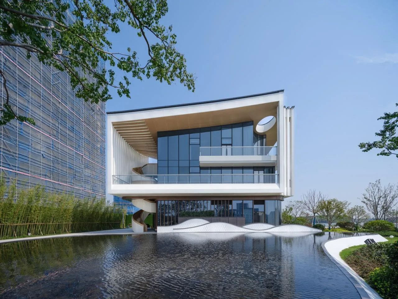 BIM Architecture | Yangtze River Delta Science and Technology Dahuangxin Research Institute: Creating a Jiangnan Water Town style Characteristic Industrial Park/Sanyi Architecture at the 'Origin' of the Yangtze River Delta