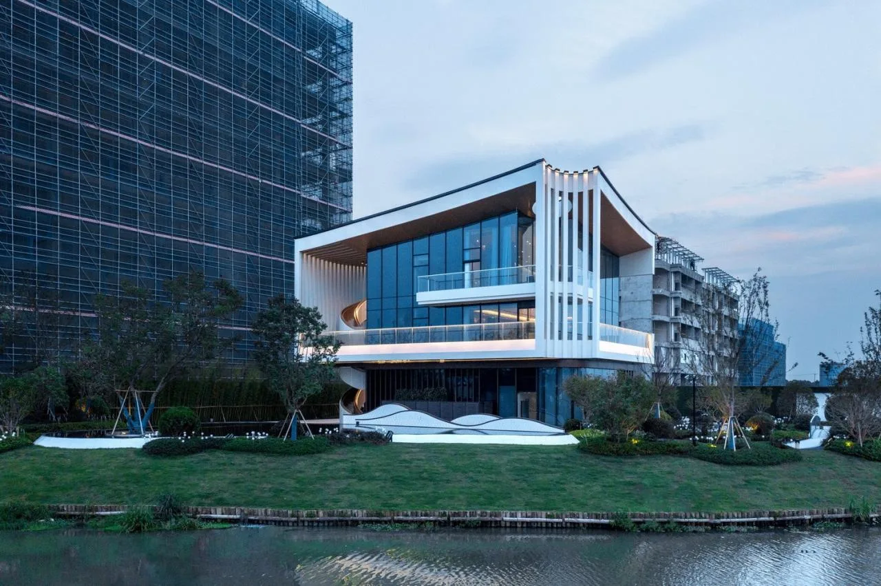 BIM Architecture | Yangtze River Delta Science and Technology Dahuangxin Research Institute: Creating a Jiangnan Water Town style Characteristic Industrial Park/Sanyi Architecture at the 'Origin' of the Yangtze River Delta