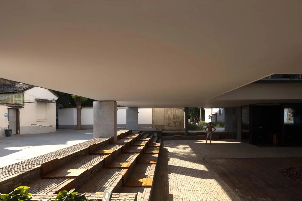 BIM Architecture | Meeting Room in Bache School Town/Proper Design