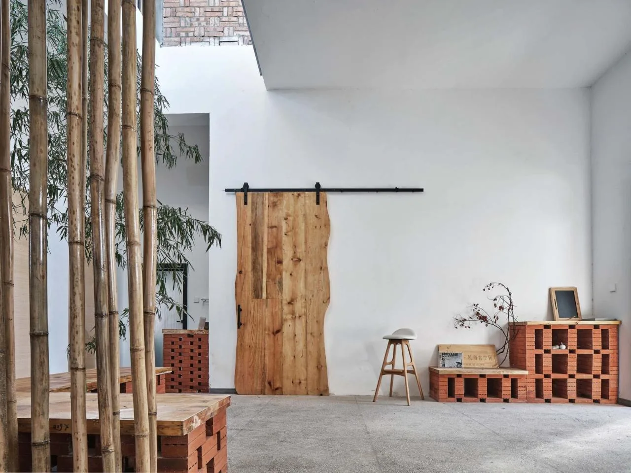 BIM Architecture | Weinan Bayi Village Glass Brick House/Xi'an University of Architecture and Technology Design and Research Institute