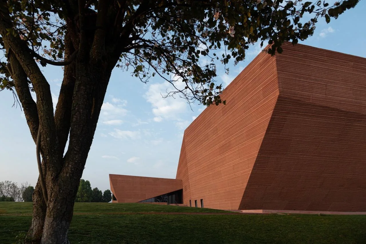 BIM Architecture | Red Stone Array, Yunnan Dongfeng Yun Art Center/Meng Fanhao