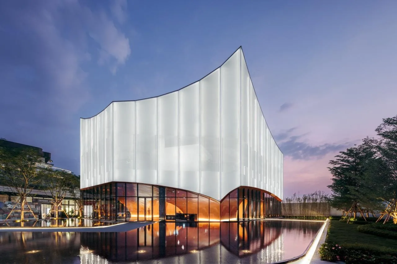 BIM Architecture | Flying Red Mountain/Wutopia Lab