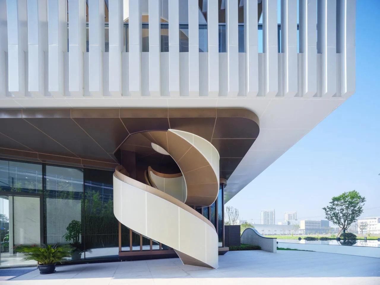 BIM Architecture | Yangtze River Delta Science and Technology Dahuangxin Research Institute: Creating a Jiangnan Water Town style Characteristic Industrial Park/Sanyi Architecture at the 'Origin' of the Yangtze River Delta