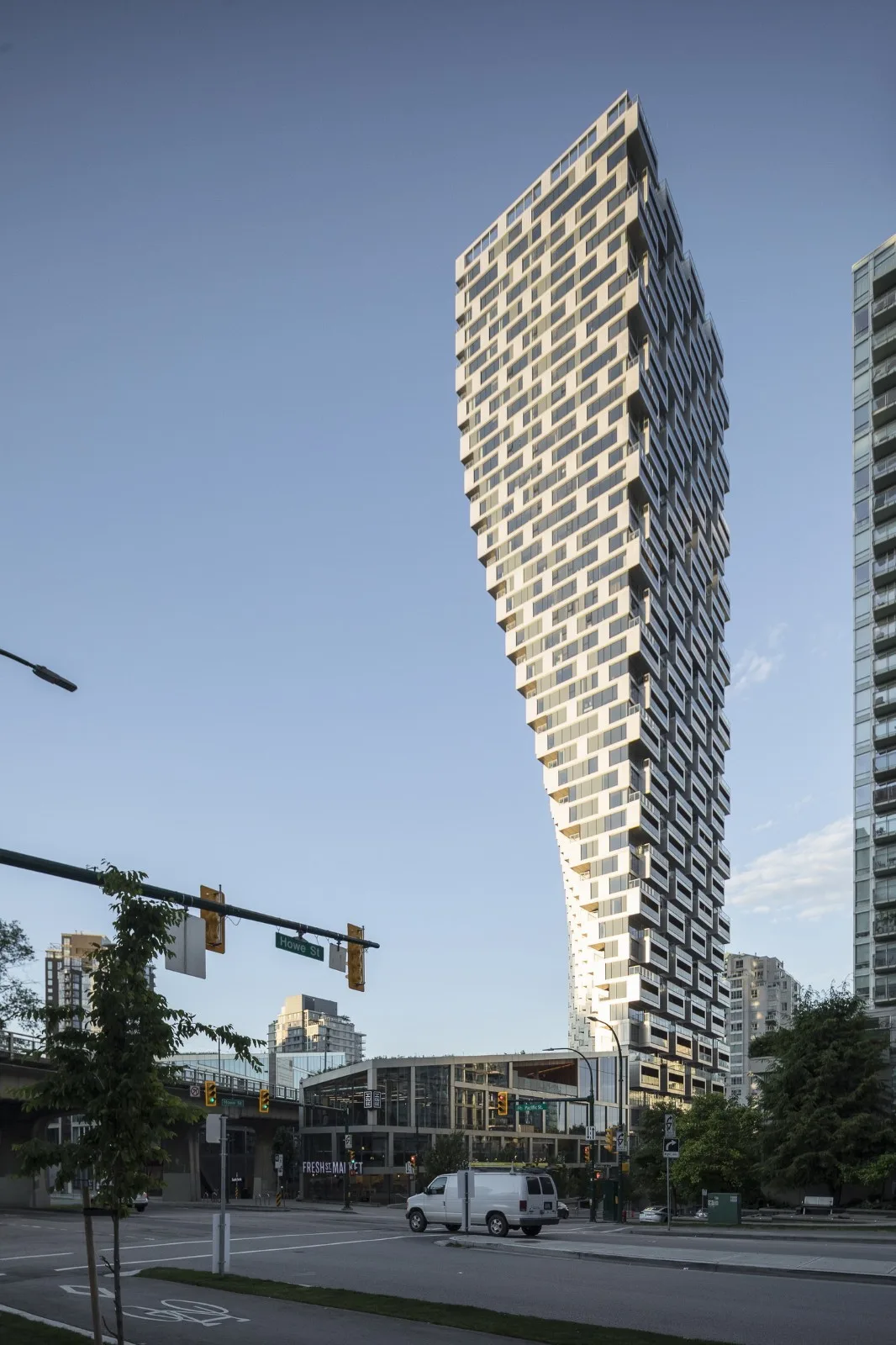 BIM Architecture | Two new works by BIG: Vancouver House and Thales Building, Gravity and weightlessness skyscraper