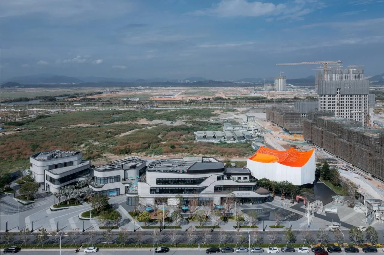 BIM Architecture | Flying Red Mountain/Wutopia Lab