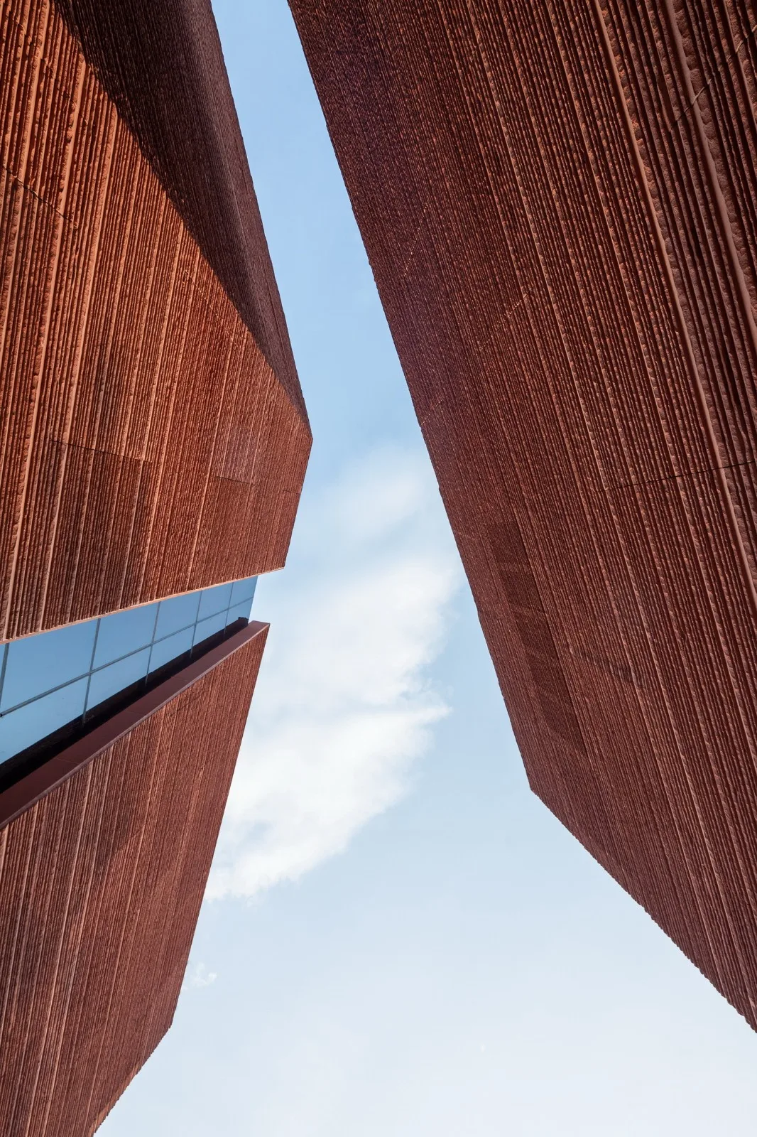 BIM Architecture | Red Stone Array, Yunnan Dongfeng Yun Art Center/Meng Fanhao