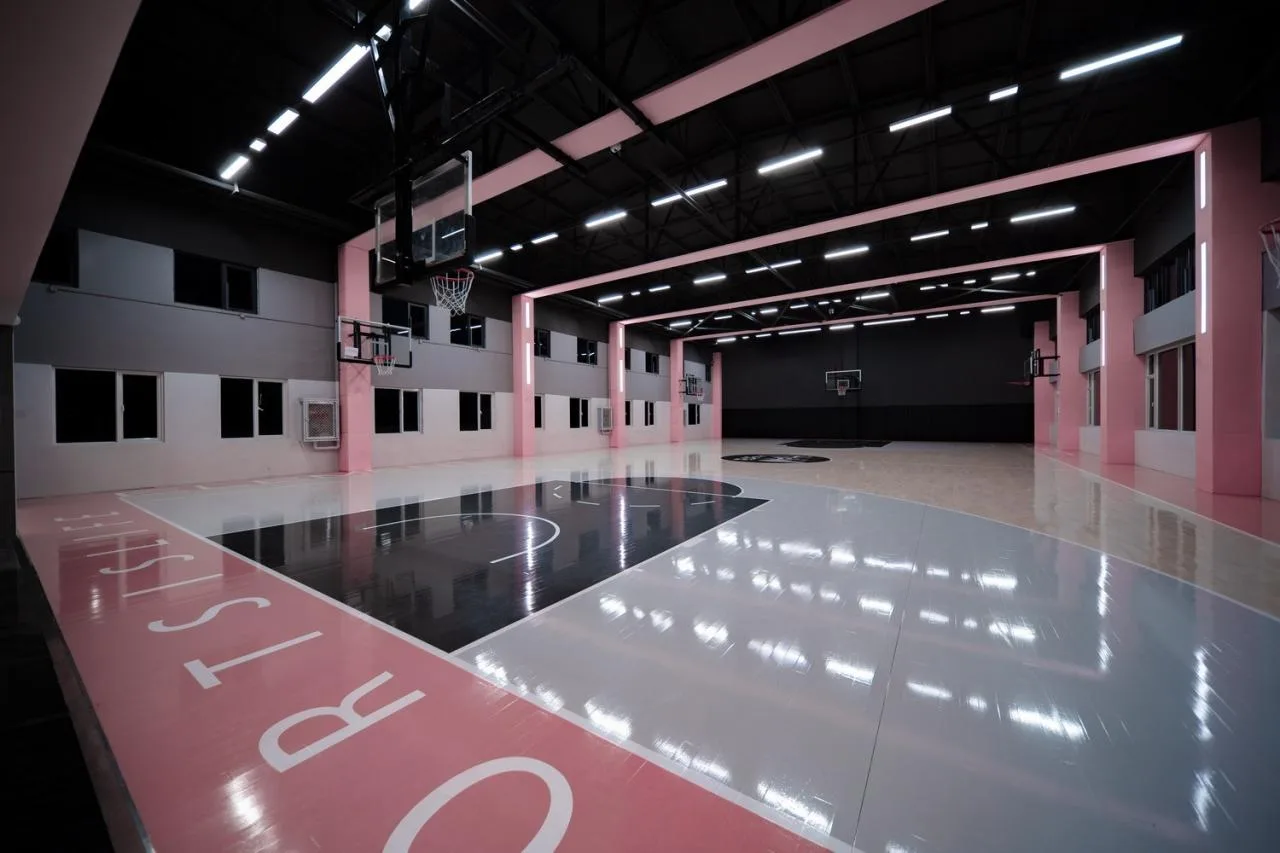BIM Architecture | Girl's Heart Basketball Hall: Element Sports Basketball Hall Olive Tree Store, Kunming/Pingjie Design