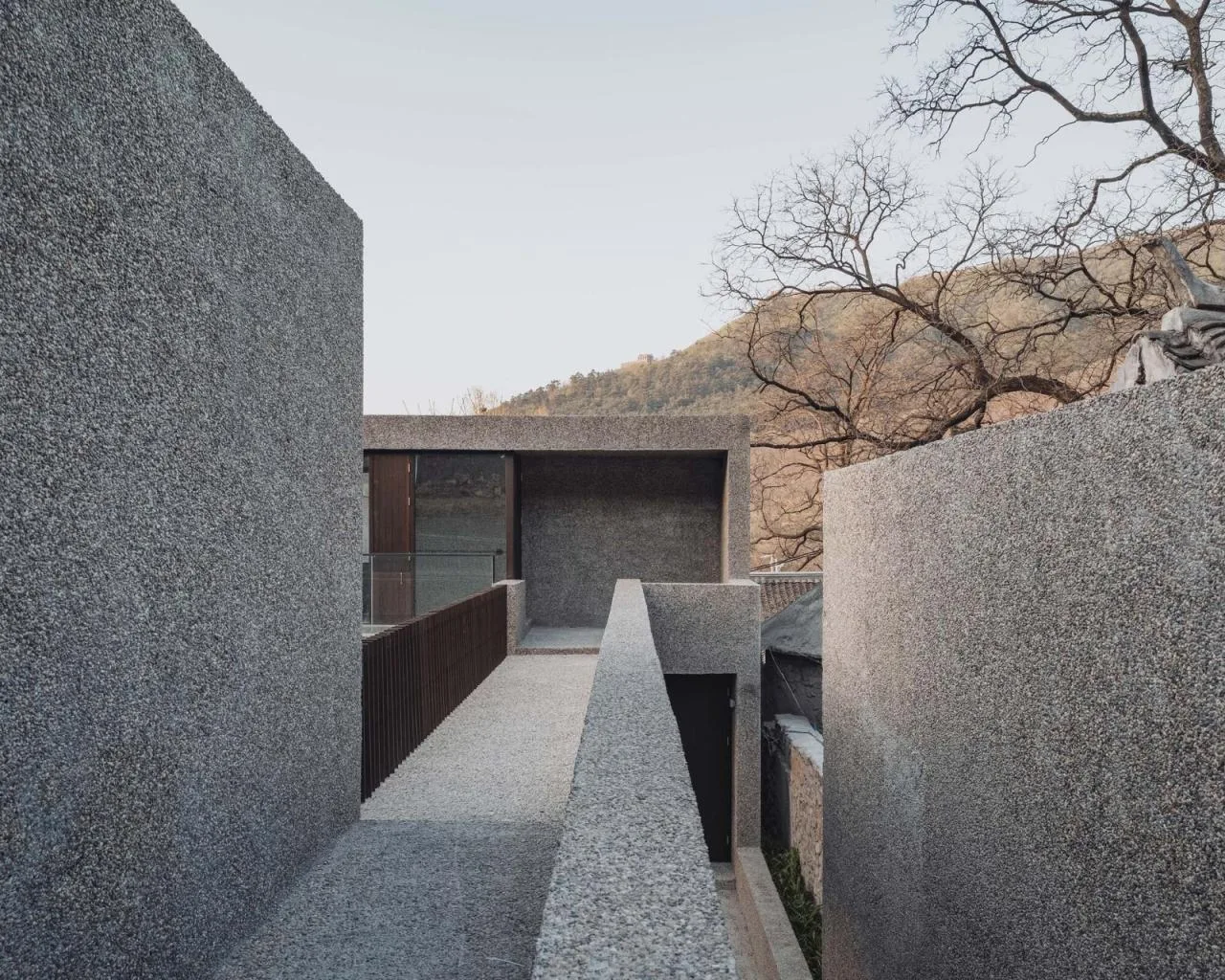 BIM Architecture | A Slow Courtyard in the Mountains: Bridge Under the Great Wall/Narrative Space Architecture Firm