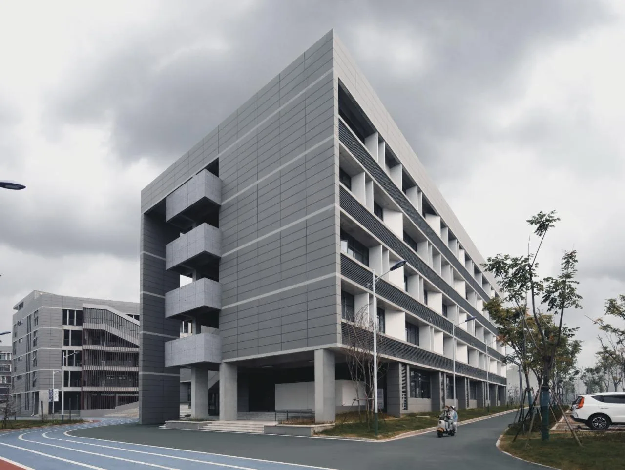 BIM Architecture | Xingshan Leshui Shuzihua: Changjiang Art Engineering Vocational College 3 # Teaching and Training Building/Hubei Jianyifeng Engineering Design Co., Ltd