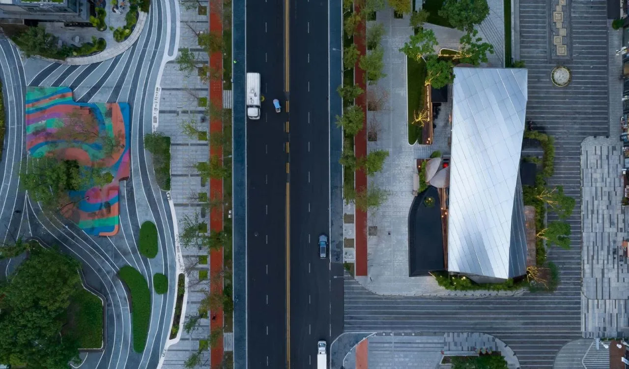 BIM Architecture | Jiaozi Avenue Wooden Roof Restaurant/Zhiye Building