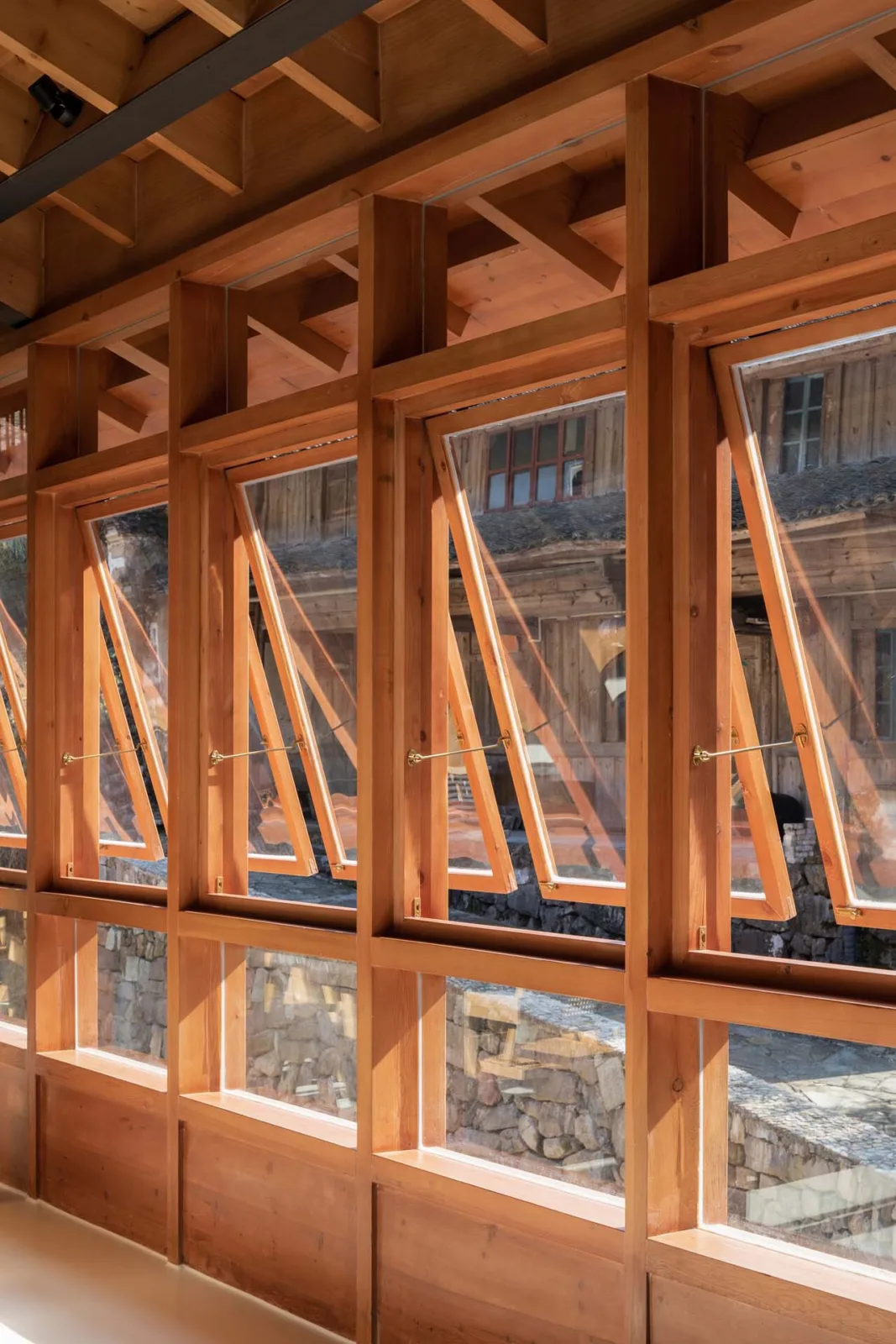BIM Architecture | Xibian Restaurant for Fenghua Qixiakeng Power Station Renovation/Jianlin Architectural Design Firm