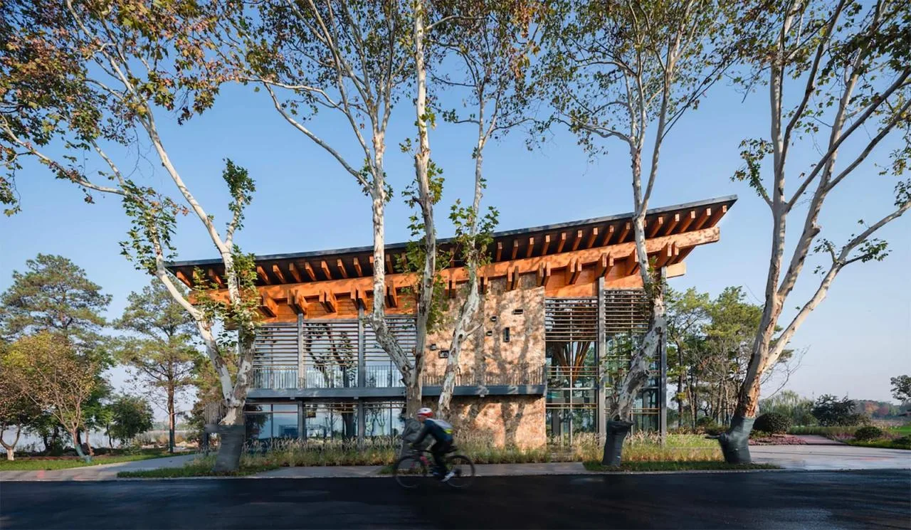 BIM Architecture | 30th Anniversary Achievement Exhibition Hall of China's Implementation of the Wetland Convention/Li Baofeng Architecture Studio, Huazhong University of Science and Technology