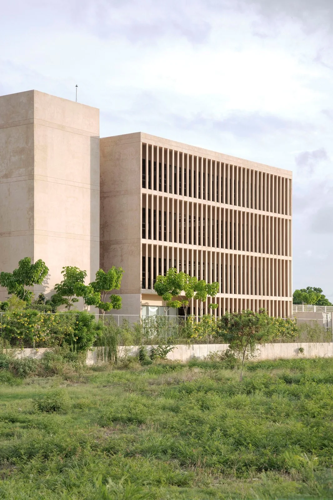 BIM Architecture | Merida Bank and Business School/IUA Ignacio Urquiza Arquitectos