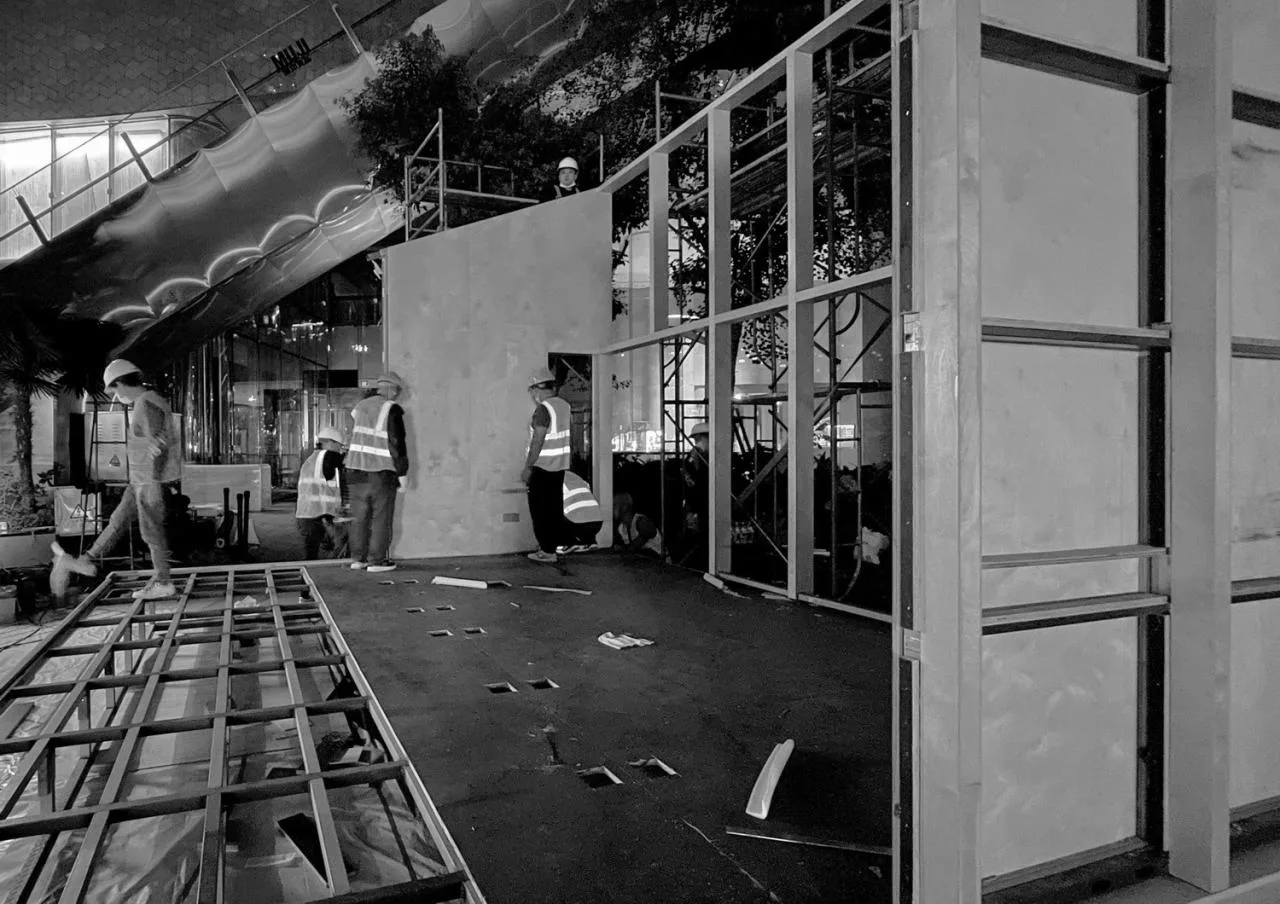 BIM Architecture | Room Garden: Space Installation/Room Building Design in the bustling city