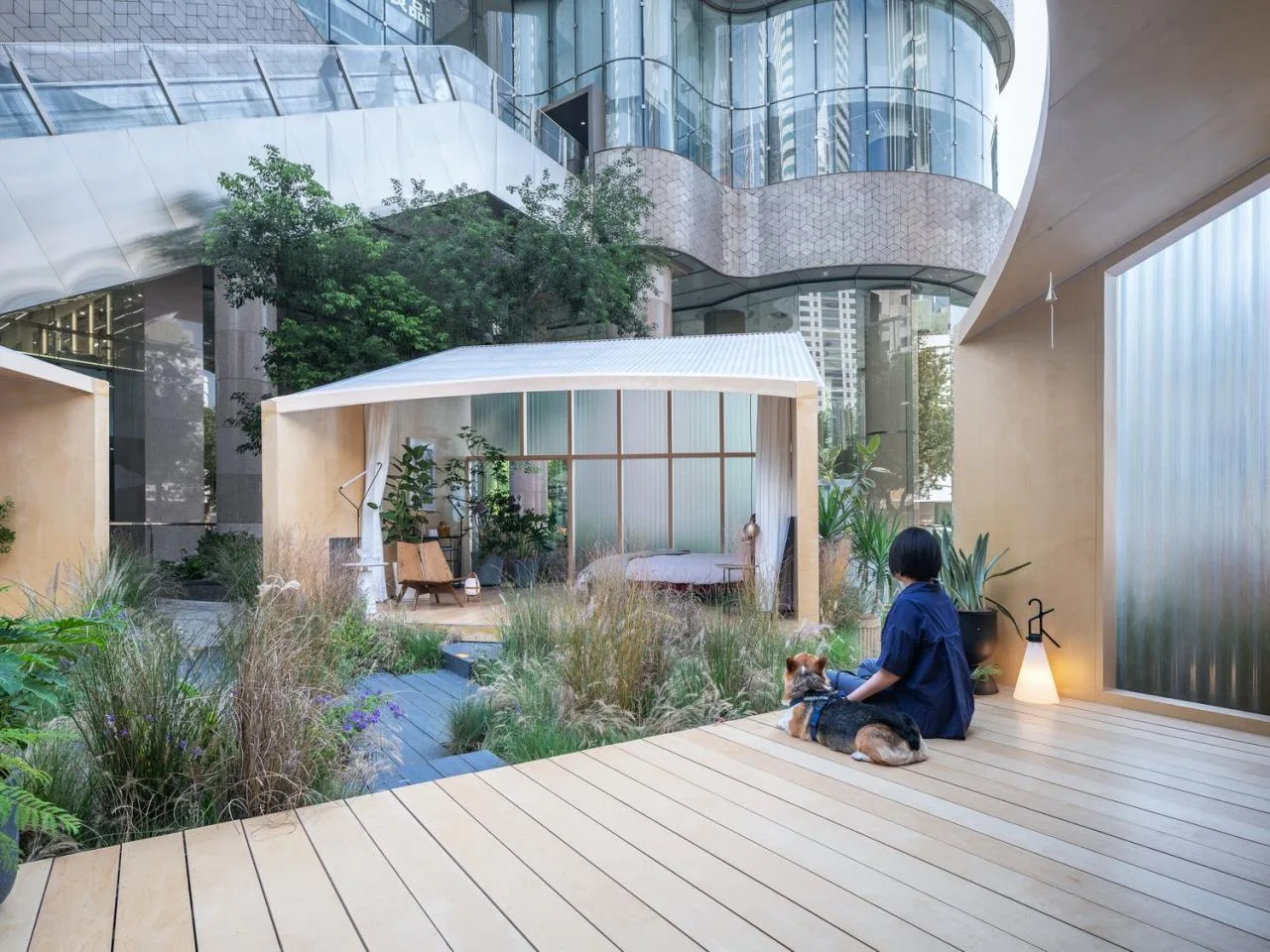 BIM Architecture | Room Garden: Space Installation/Room Building Design in the bustling city