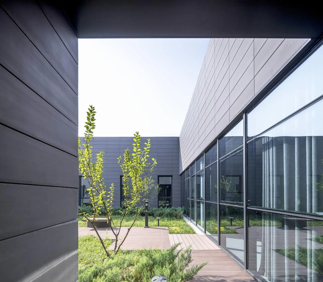 BIM Architecture | Courtyard Facing the Sky - Beijing Tongzhou Lucheng Civic Center/Yidu Architecture