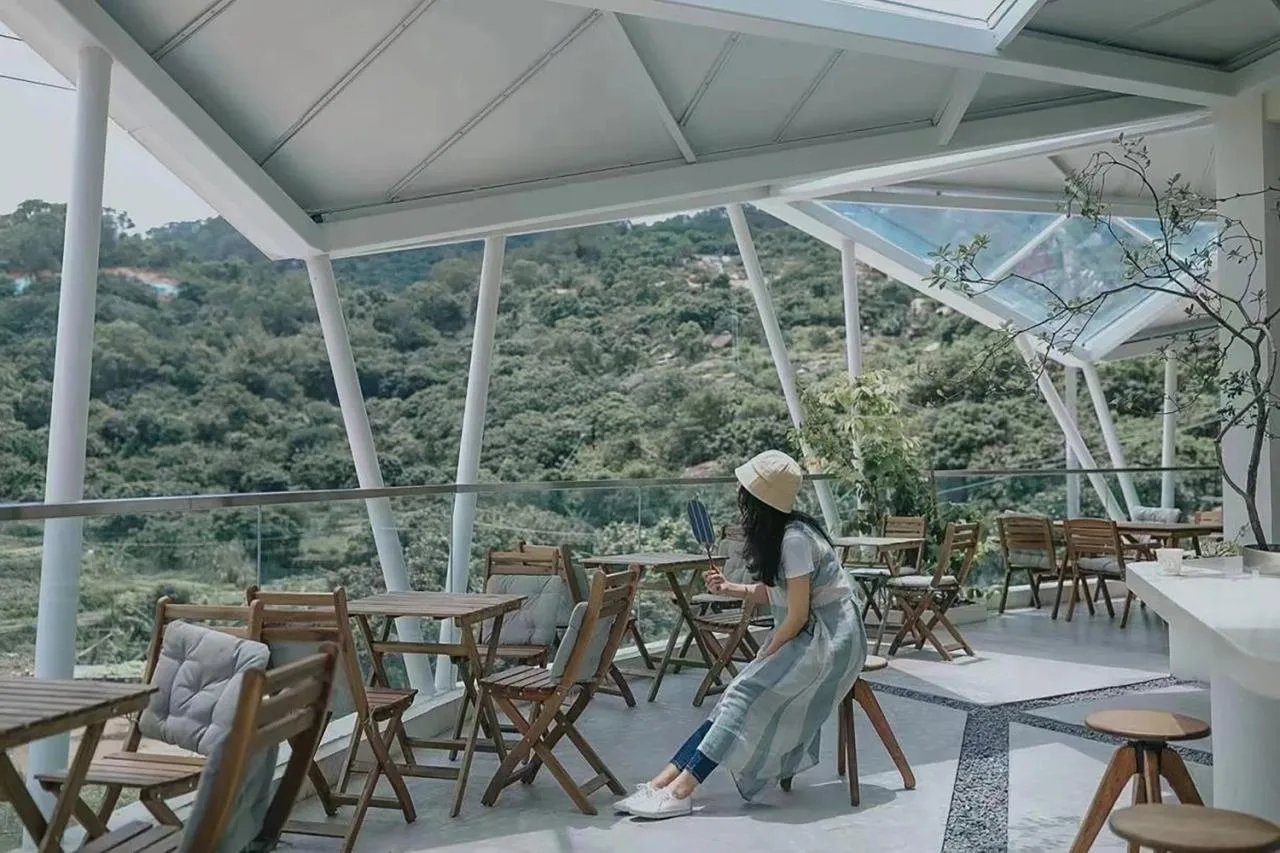 BIM Architecture | Half Island Cafe (Dongpingshan Renovation)/Xiamen University Architectural Design and Research Institute Co., Ltd. (AUAD)