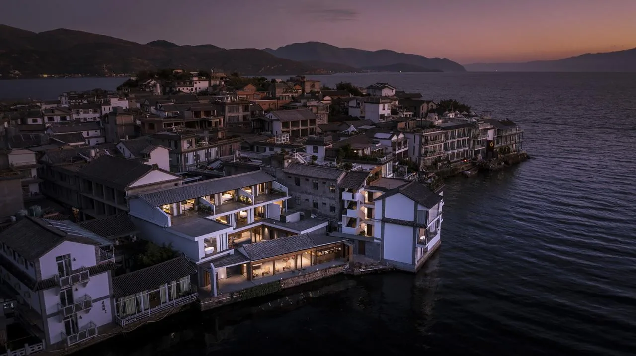 BIM Architecture | Heart Station by the Sea: Design of Dali Shuanglang Taotang Zhi Qiu Resort Hotel/Sanwen Architecture