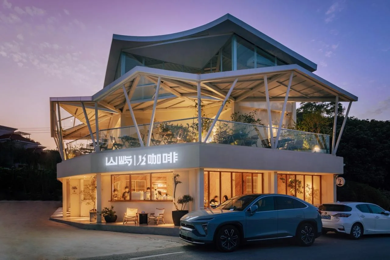 BIM Architecture | Half Island Cafe (Dongpingshan Renovation)/Xiamen University Architectural Design and Research Institute Co., Ltd. (AUAD)
