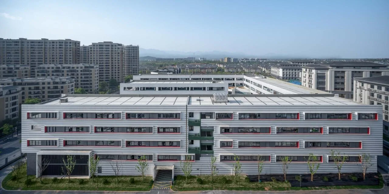 BIM Architecture | Quzhou Xinhua Second School/01 City Architecture Firm