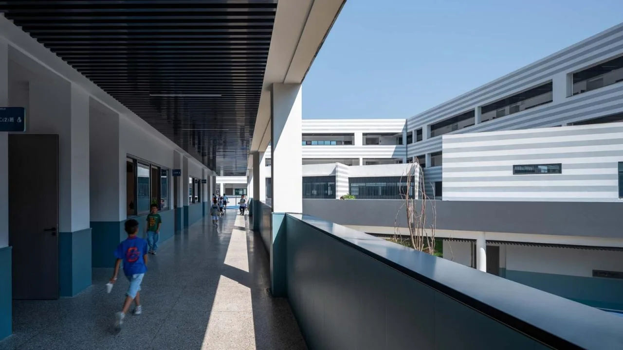 BIM Architecture | Quzhou Xinhua Second School/01 City Architecture Firm
