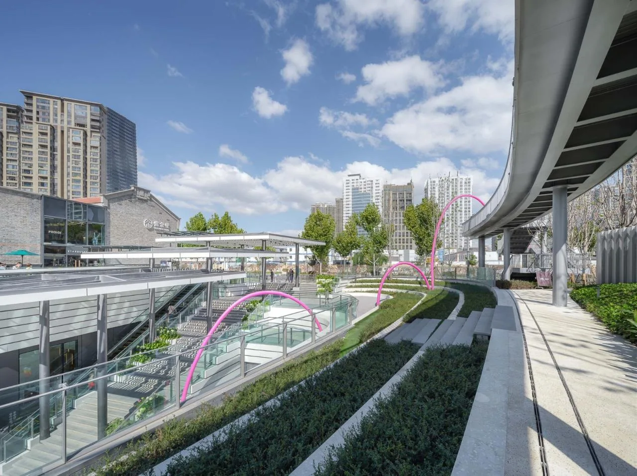 BIM Architecture | Shanghai Suhewan Wanda Plaza/Kokaistudios