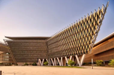 BIM Architecture at Kuwait University School of Life Sciences by Cambridge Seven and Gulf Consult-BIM WORLD