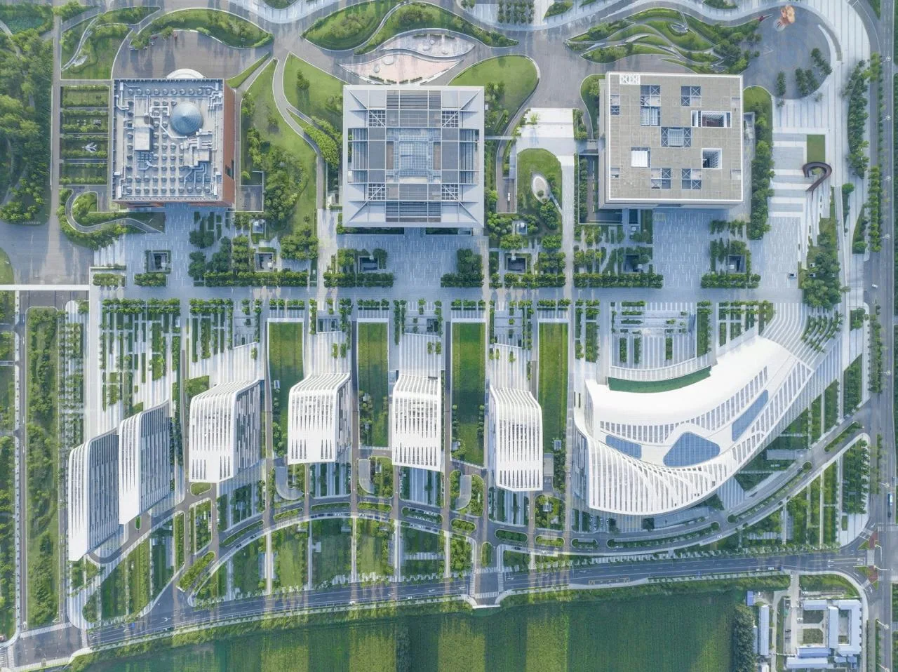 BIM Architecture | High Mountains and Flowing Waters, Inclusive Urban Culture New Business Card - Jining Cultural Center Phase III Cultural Industry Park/Laguarda. Low Architects (LLA)