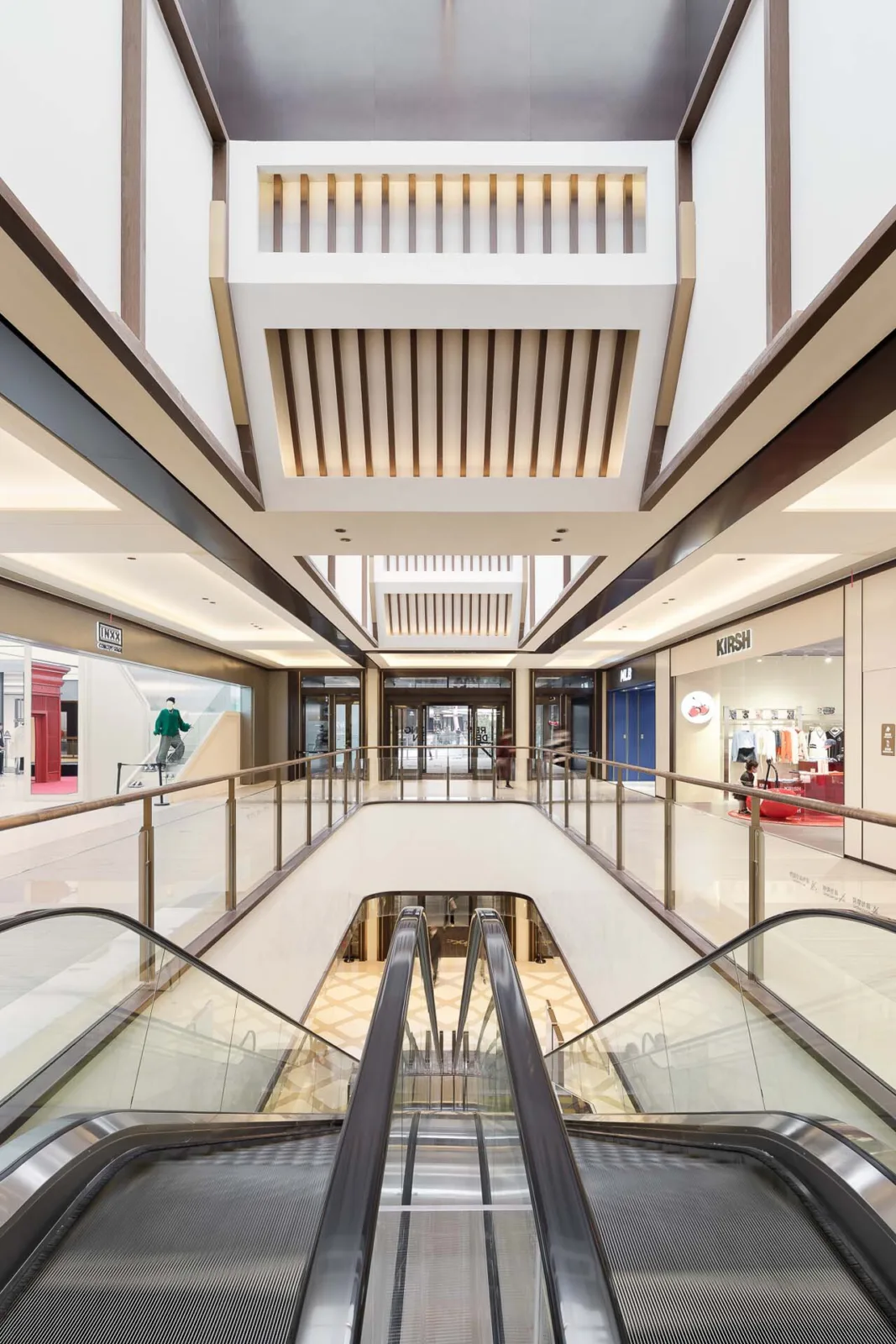BIM Architecture | Shanghai Suhewan Wanda Plaza/Kokaistudios