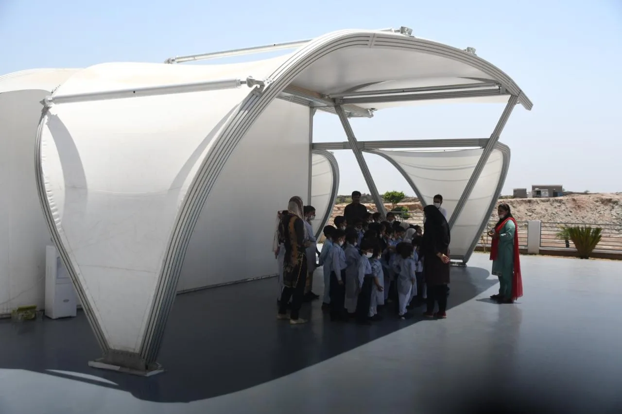 BIM Architecture | Emergency Shelter Tent Built in One Day/Zaha Hadid Architects
