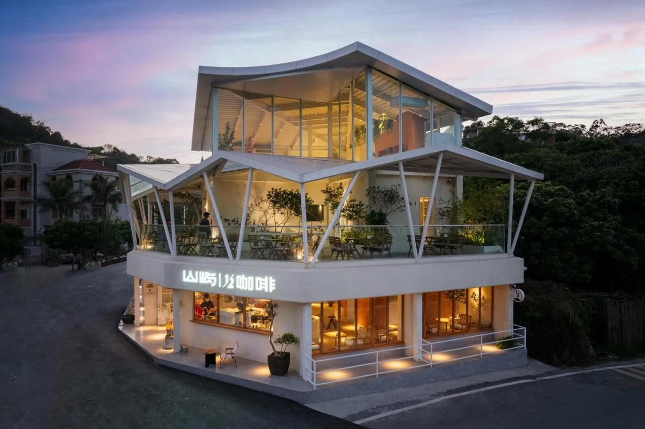 BIM Architecture | Half Island Cafe (Dongpingshan Renovation)/Xiamen University Architectural Design and Research Institute Co., Ltd. (AUAD)