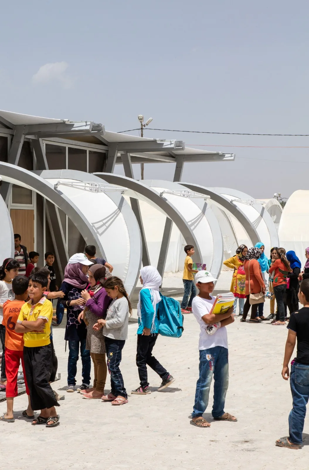 BIM Architecture | Emergency Shelter Tent Built in One Day/Zaha Hadid Architects