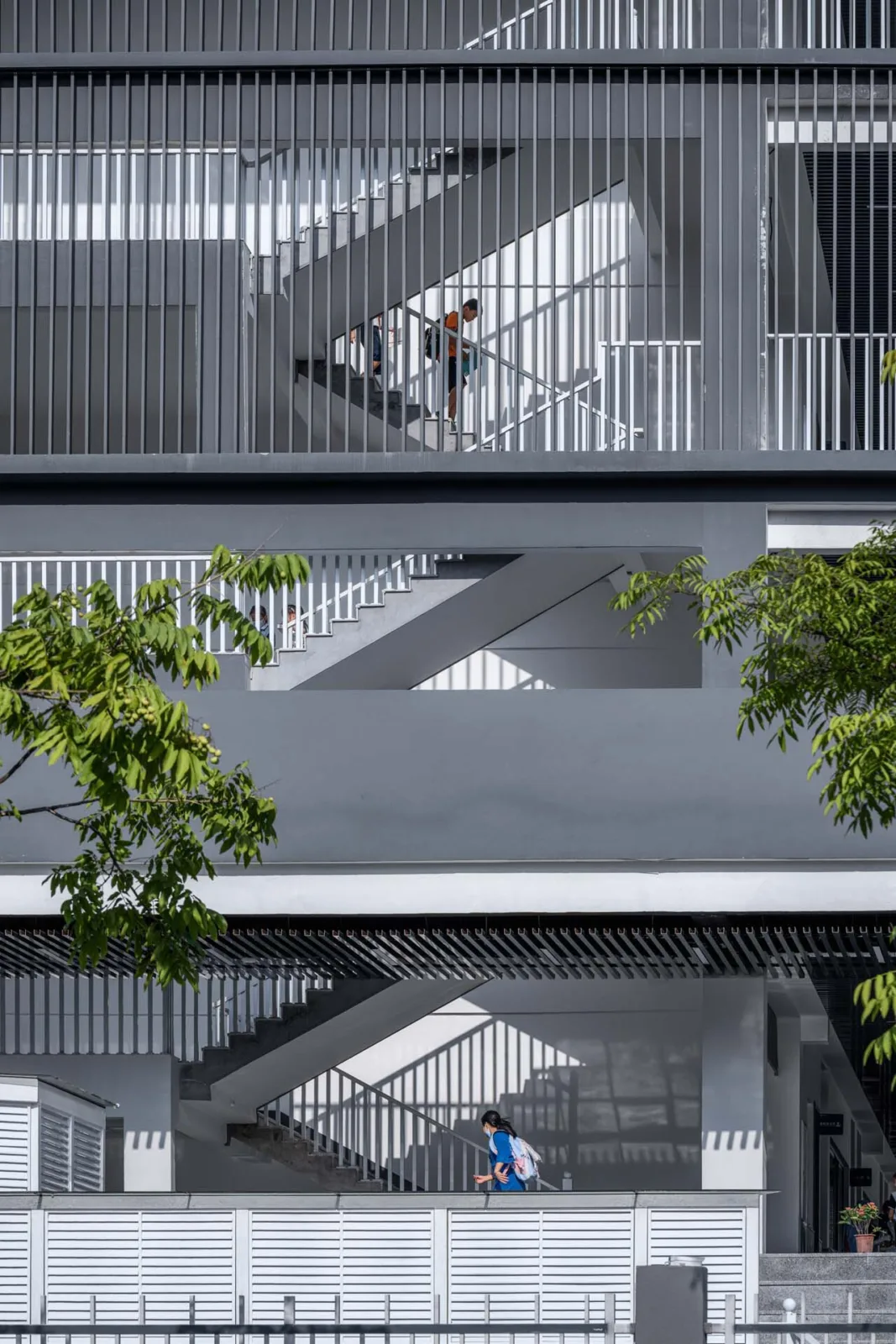 BIM Architecture | Quzhou Xinhua Second School/01 City Architecture Firm