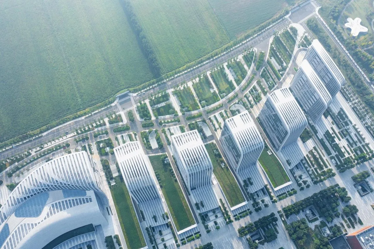 BIM Architecture | High Mountains and Flowing Waters, Inclusive Urban Culture New Business Card - Jining Cultural Center Phase III Cultural Industry Park/Laguarda. Low Architects (LLA)